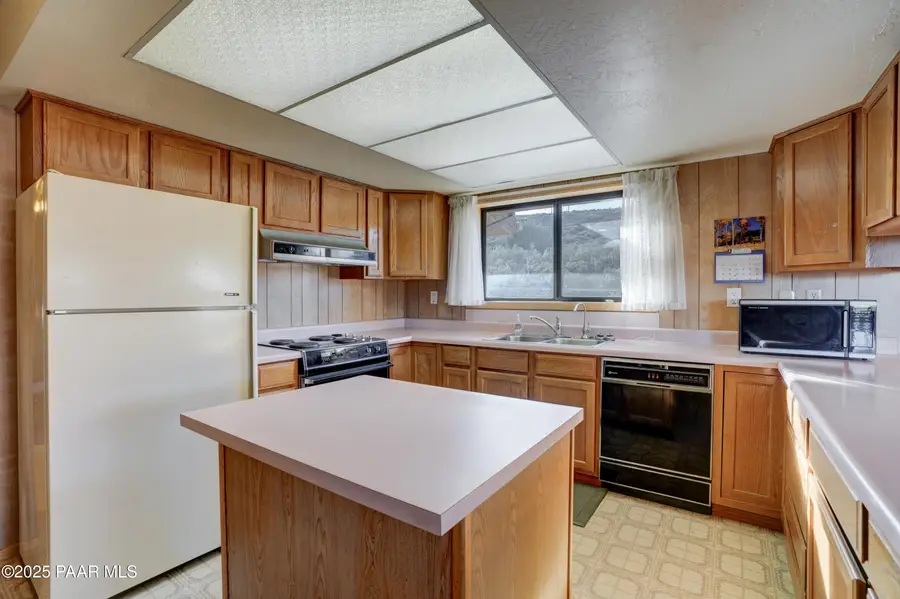 11360 S Primrose Lane, Mayer, AZ 86333 - Image #2