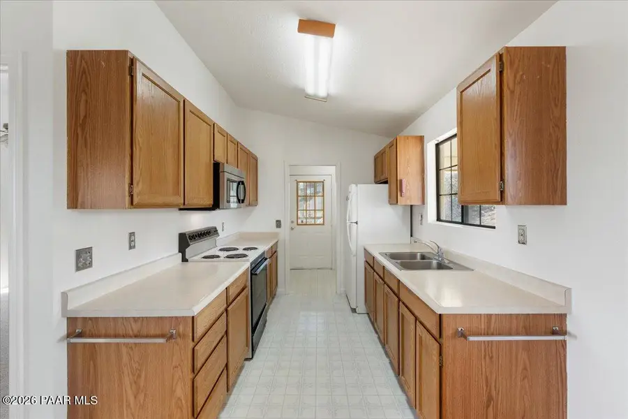 20056 E Tonelea Trail, Mayer, AZ 86333 - Image #3