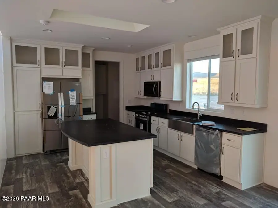 26817 N Sweet Pea Bud Lane, Paulden, AZ 86334 - Image #2