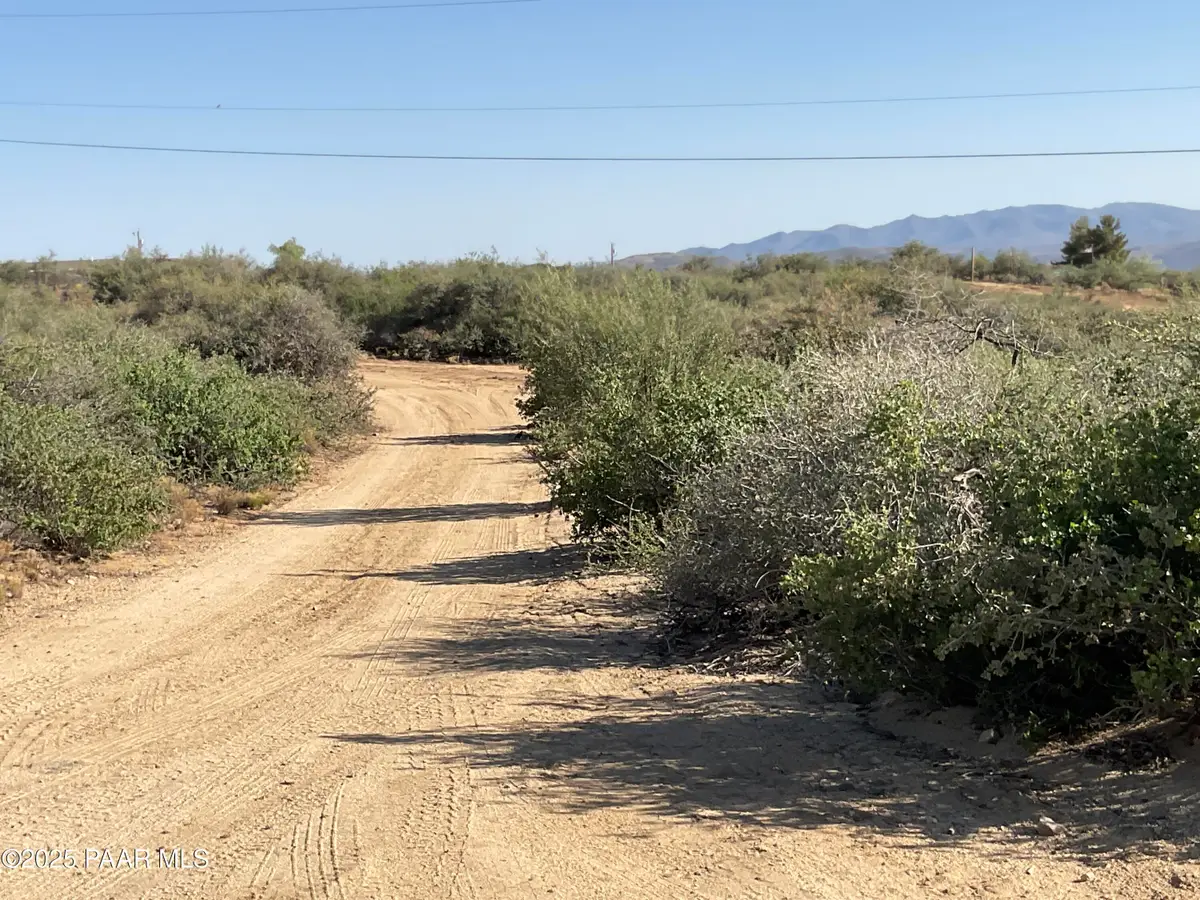 7990 S Bristol Boulevard, Kirkland, AZ 86332 - Image #1