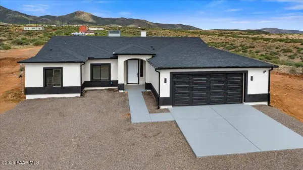 320 S Hoss Road, Dewey-Humboldt, AZ 86327