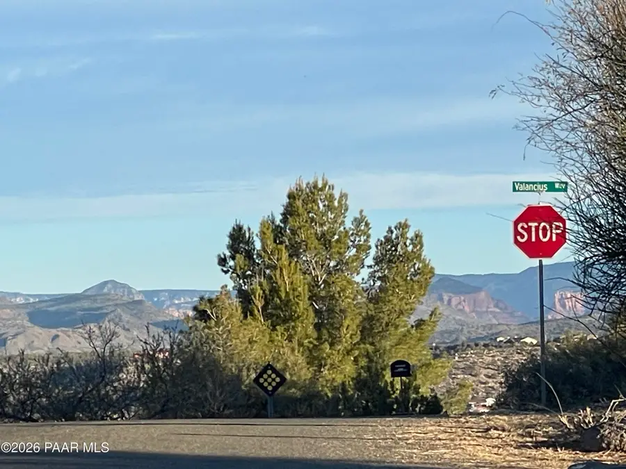 4630 E Kerry Drive, Rimrock, AZ 86335 - Image #2