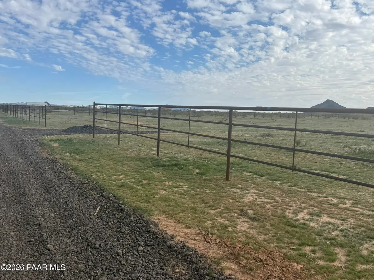 00xxa4 W Williams Road, Aguila, AZ 85320 - Image #1