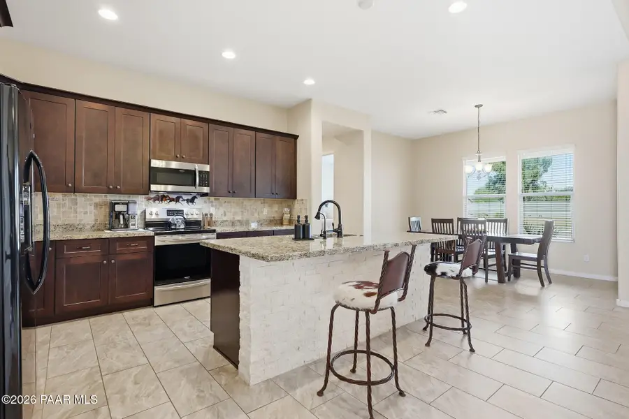 7223 S 221st Avenue, Buckeye, AZ 85326 - Image #2