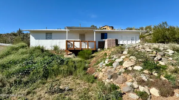 32240 S Lisa Drive, Black Canyon City, AZ 85324