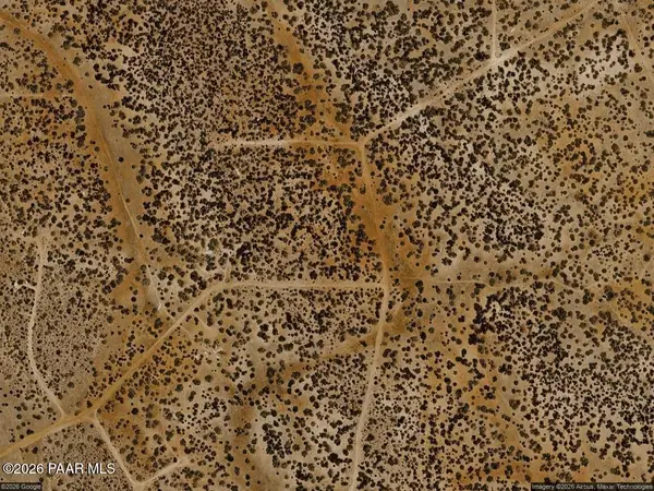 32174 W Forest Lane, Seligman, AZ 86337