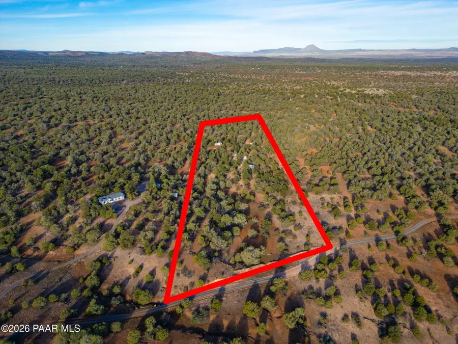 39500 N Kimlee Road, Ash Fork, AZ 86320 - #2