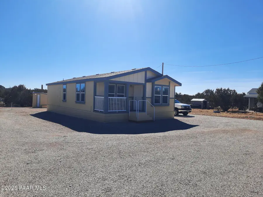 53845 N Cedar Drive, Seligman, AZ 86337 - #3