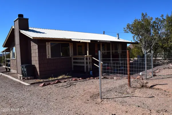 25633 El Dorado Drive, Seligman, AZ 86337