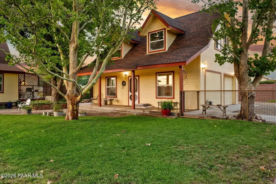 560 W Center Street, Chino Valley, AZ 86323 - #2