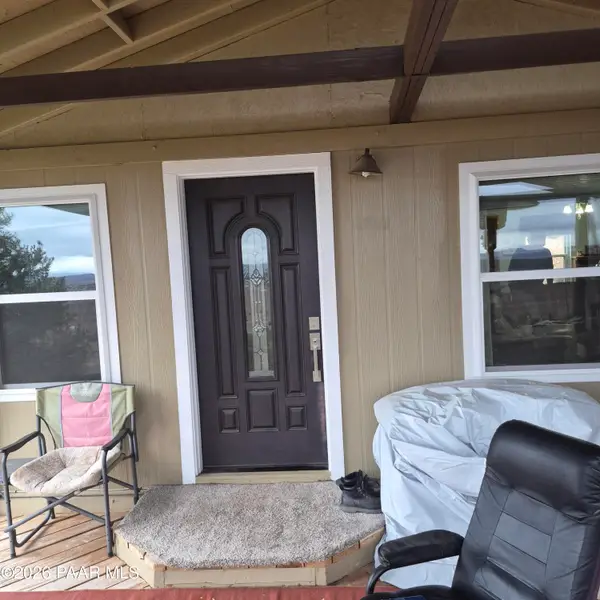 54310 Paint Brush Lane, Seligman, AZ 86337