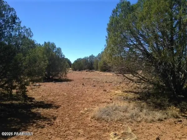 357 Lucky Lane, Ash Fork, AZ 86320
