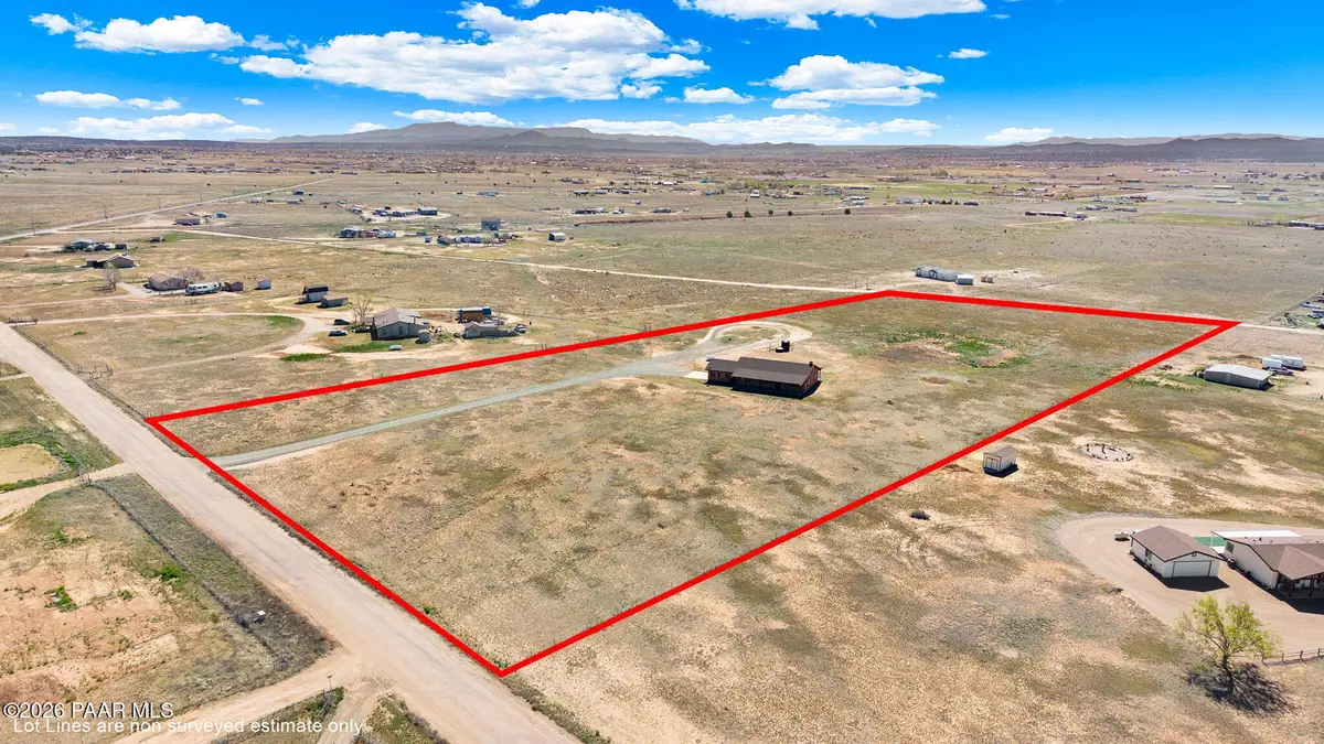 3925 W Harvest Way, Paulden, AZ 86334 - #1