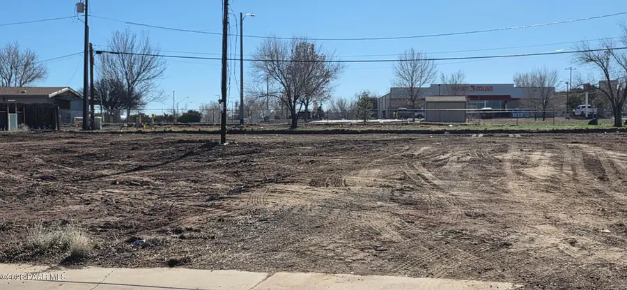 127 Lewis Avenue, Ash Fork, AZ 86320 - #2