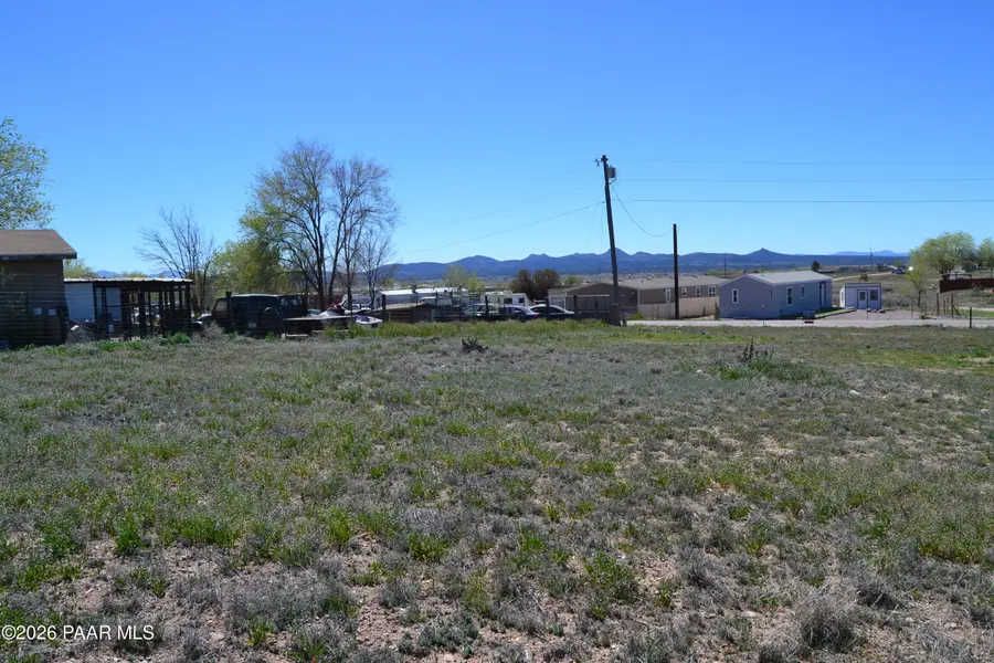 25285 N Lakeside Drive, Paulden, AZ 86334 - #2
