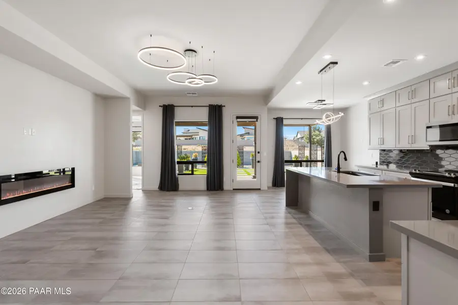 4472 Garrett Drive, Prescott Valley, AZ 86314 - #3