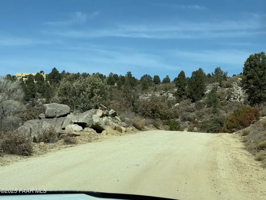 19250 Model Creek Road, Kirkland, AZ 86332 - #3