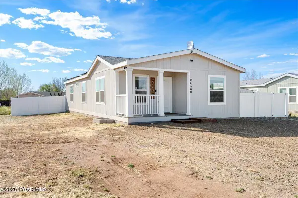 24380 N Marblehead Avenue, Paulden, AZ 86334