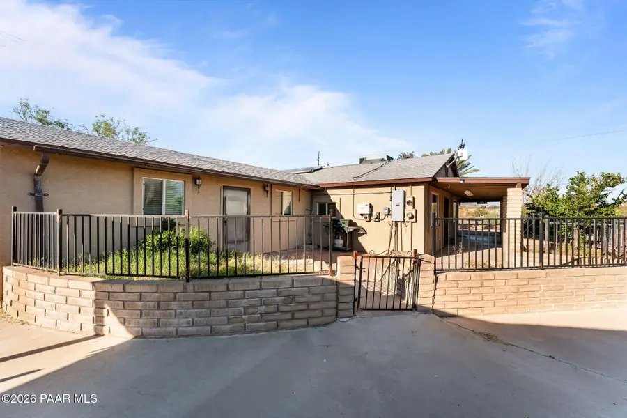 41050 N U.s. Highway 60, Wickenburg, AZ 85390 - #3