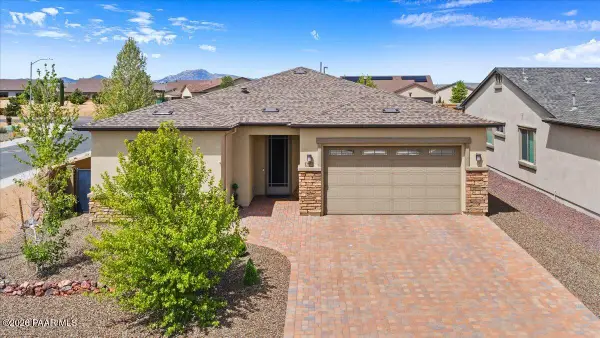8610 N Sprouting Tree Drive, Prescott Valley, AZ 86315