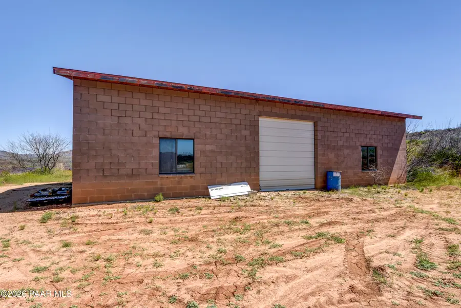 24605 W Kirkland Hillside Road #W, Skull Valley, AZ 86332 - #3