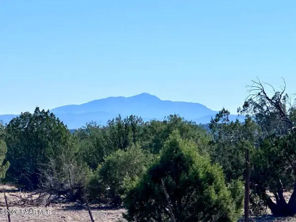 145 NE Reckless Lane, Ash Fork, AZ 86320