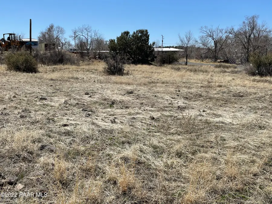 649 W El Dorita Avenue, Ash Fork, AZ 86320 - #2