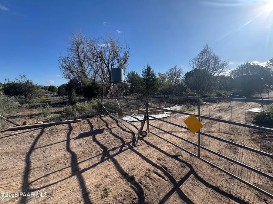 22925 N Mohawk Lane, Paulden, AZ 86334 - #3