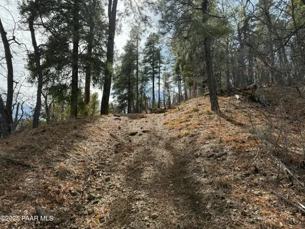 848x S Mountain View Road, Prescott, AZ 86301