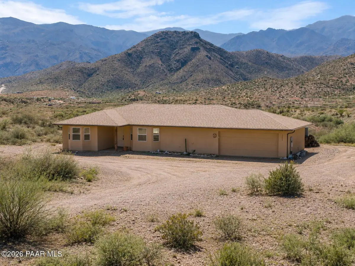 17200 S Dripping Springs Road, Mayer, AZ 86333 - #1