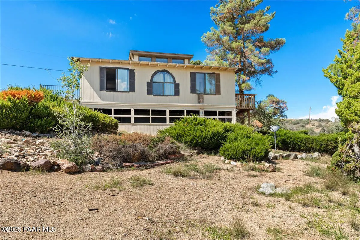 18246 S Henry Coe Road, Peeples Valley, AZ 86332 - #1