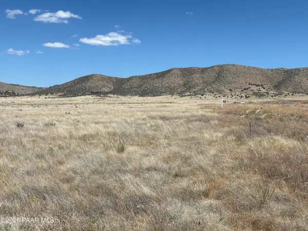 10090 E Silent River Road, Prescott Valley, AZ 86315