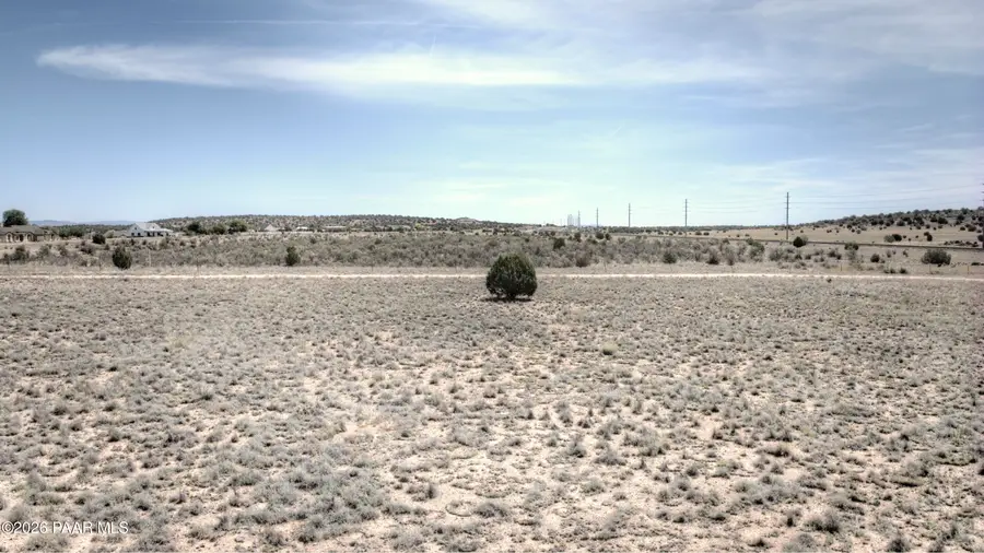 24660 N Rj Way, Paulden, AZ 86334 - #2