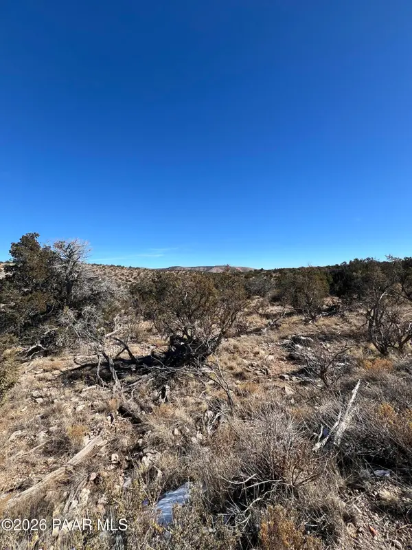 29740 W Rock Ridge, Seligman, AZ 86337