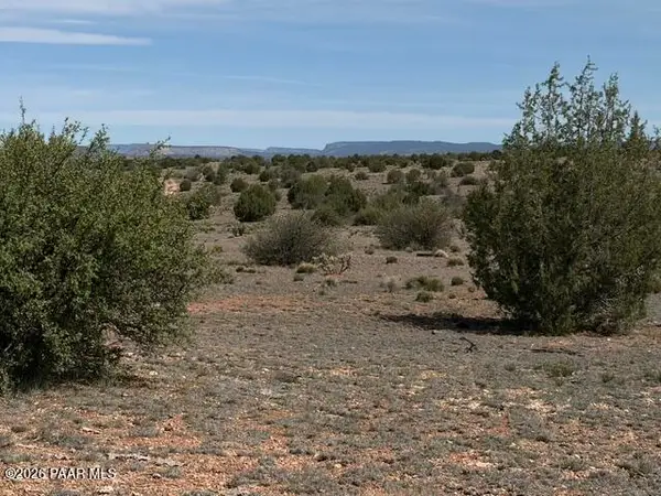363se Via Dolorosa, Seligman, AZ 86337