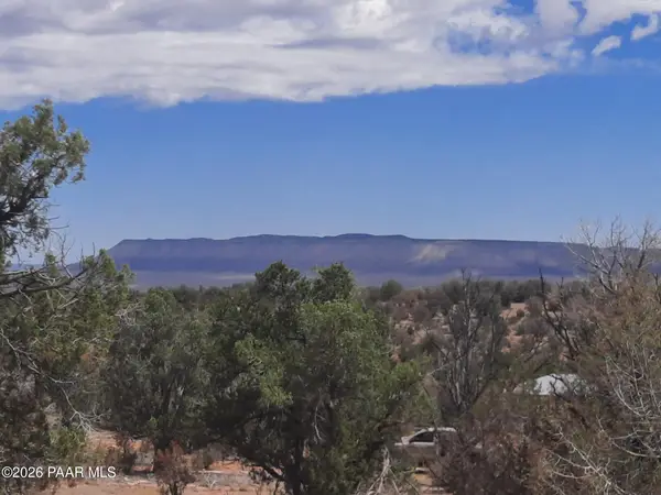 32399 W Avenida Bailar, Seligman, AZ 86337