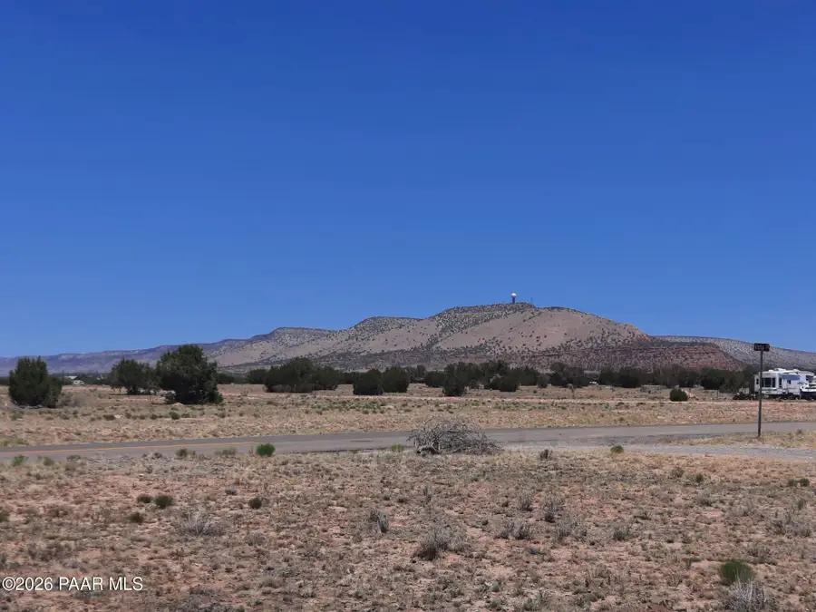 27705 W Fort Rock Road, Seligman, AZ 86337 - #2