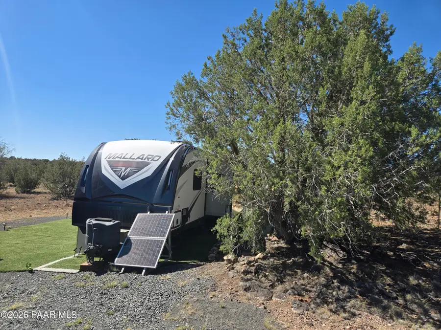 13 W Couchman Trail, Ash Fork, AZ 86320 - #3