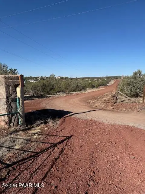 467 W Edgewood Drive, Williams, AZ 86046 - #2