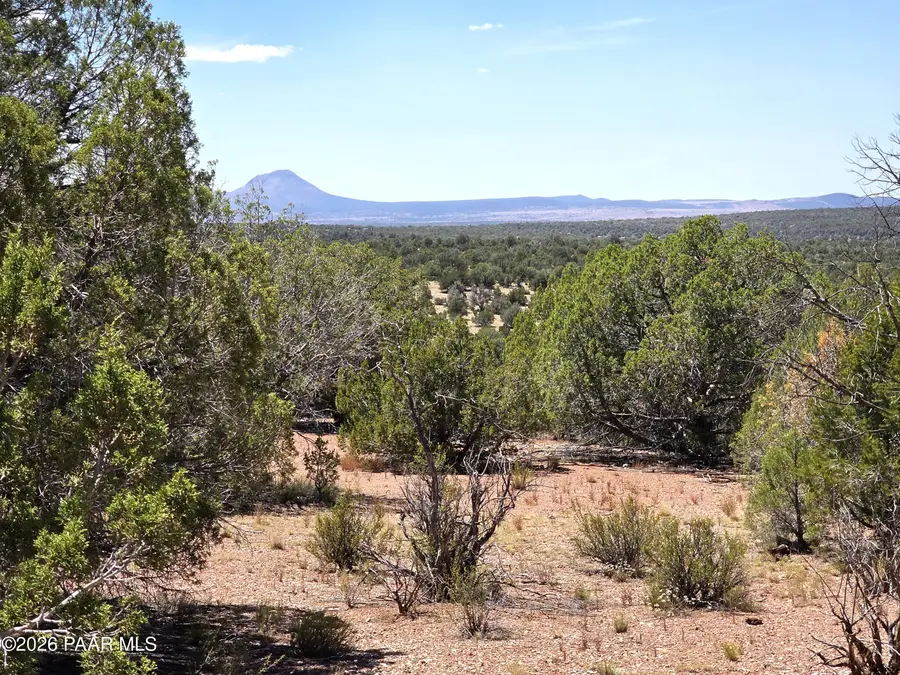 3200 W Poppy Road, Ash Fork, AZ 86320 - #3