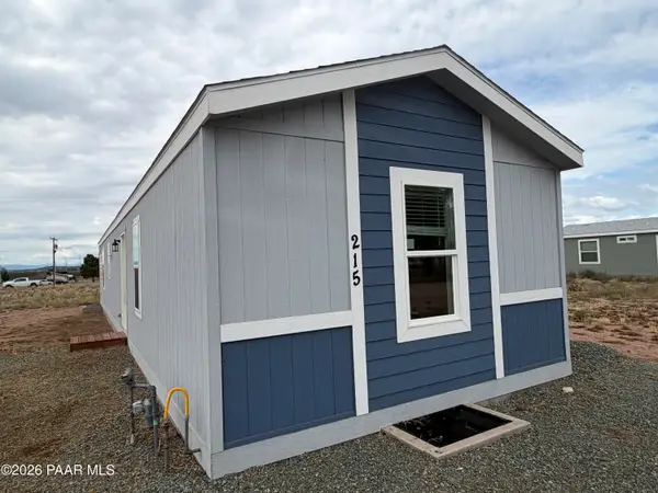 215 W Venice Way, Paulden, AZ 86334
