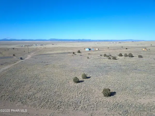 085c W Malapai Road, Paulden, AZ 86334