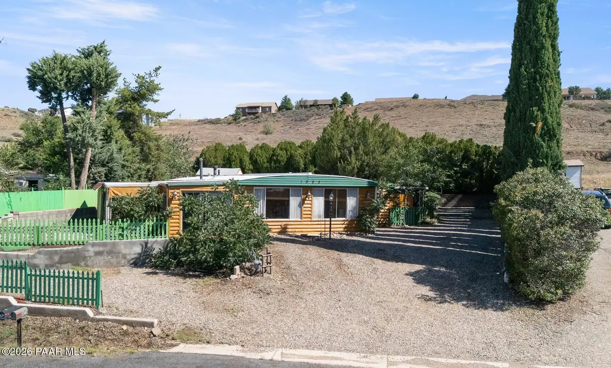 1353 N Albino Trail, Dewey, AZ 86327 - #1