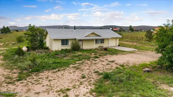 750 W Iris Road, Paulden, AZ 86334