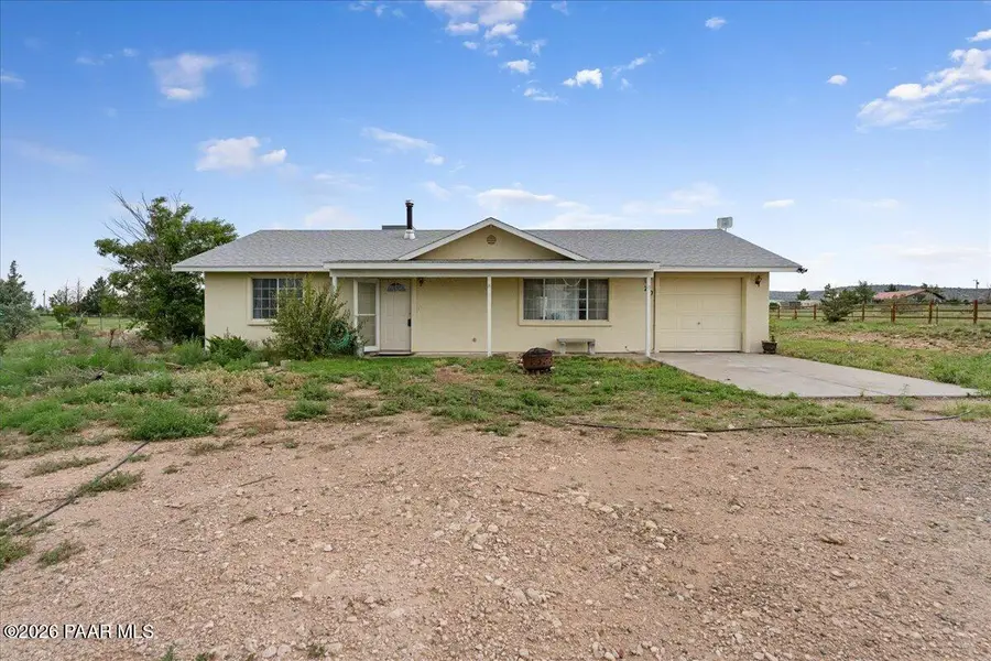 750 W Iris Road, Paulden, AZ 86334 - #2