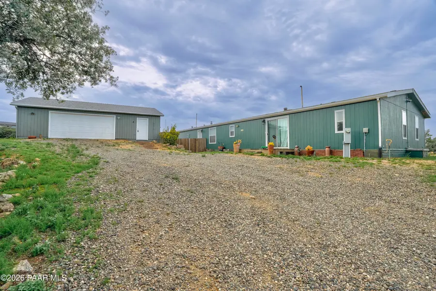 1075 N Ambassador Road, Dewey, AZ 86327 - #2