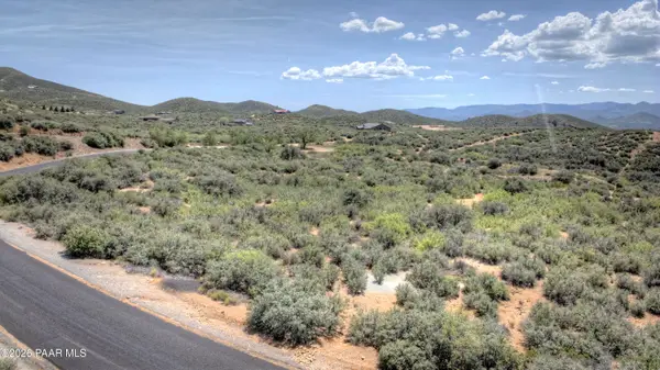 064w S Dewey Overlook Way, Dewey-Humboldt, AZ 86327