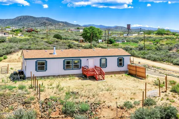 7580 W Stevenage Lane, Wilhoit, AZ 86332