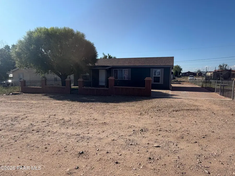 205 W Rio Trail, Paulden, AZ 86334 - #2