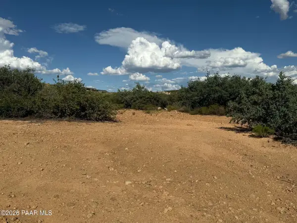 1925 N Gallian Fox, Dewey-Humboldt, AZ 86327